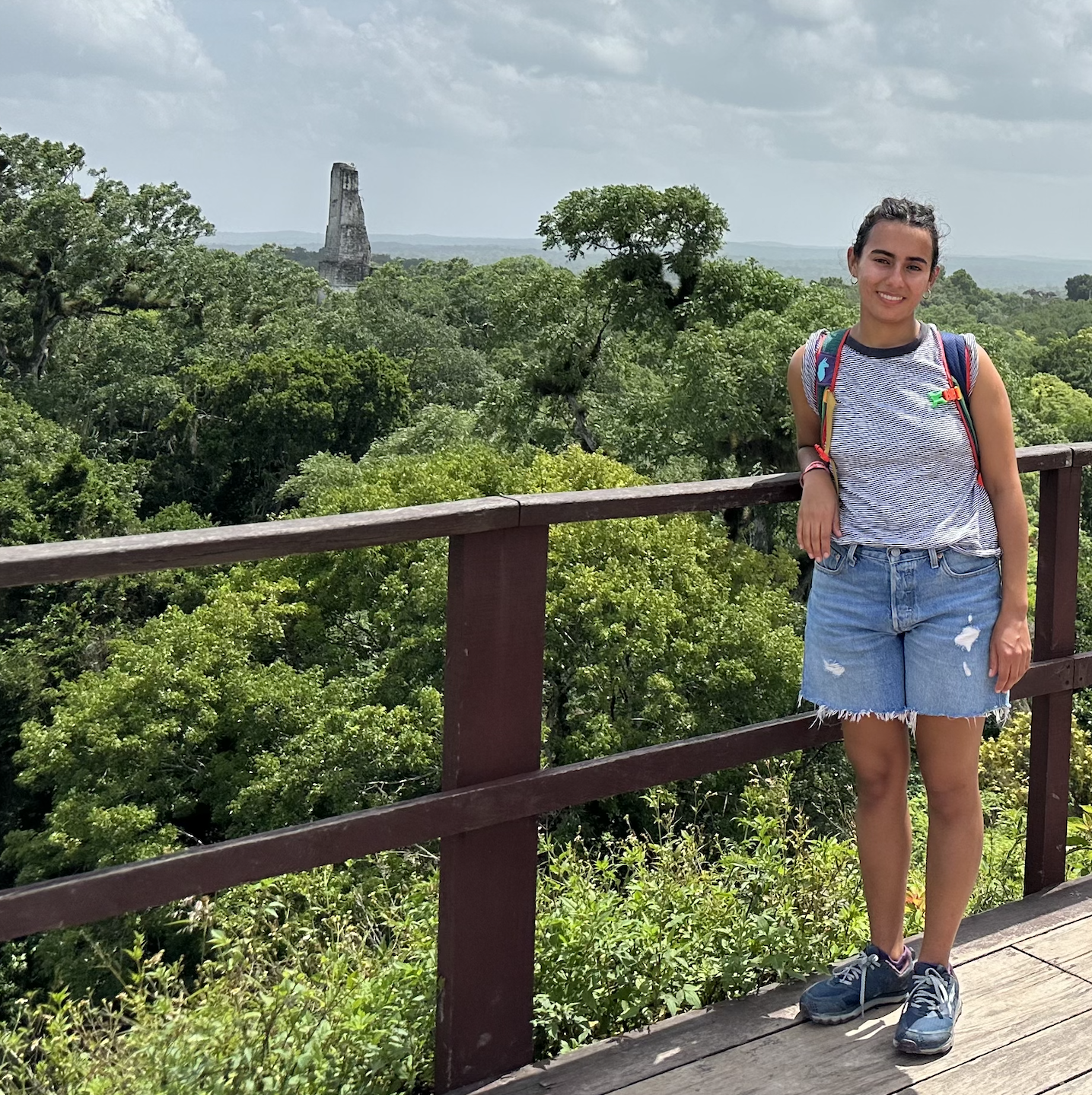 Art Major Wins Edith Kirsch Prize to Perform Research in Southern Mexico and Central America